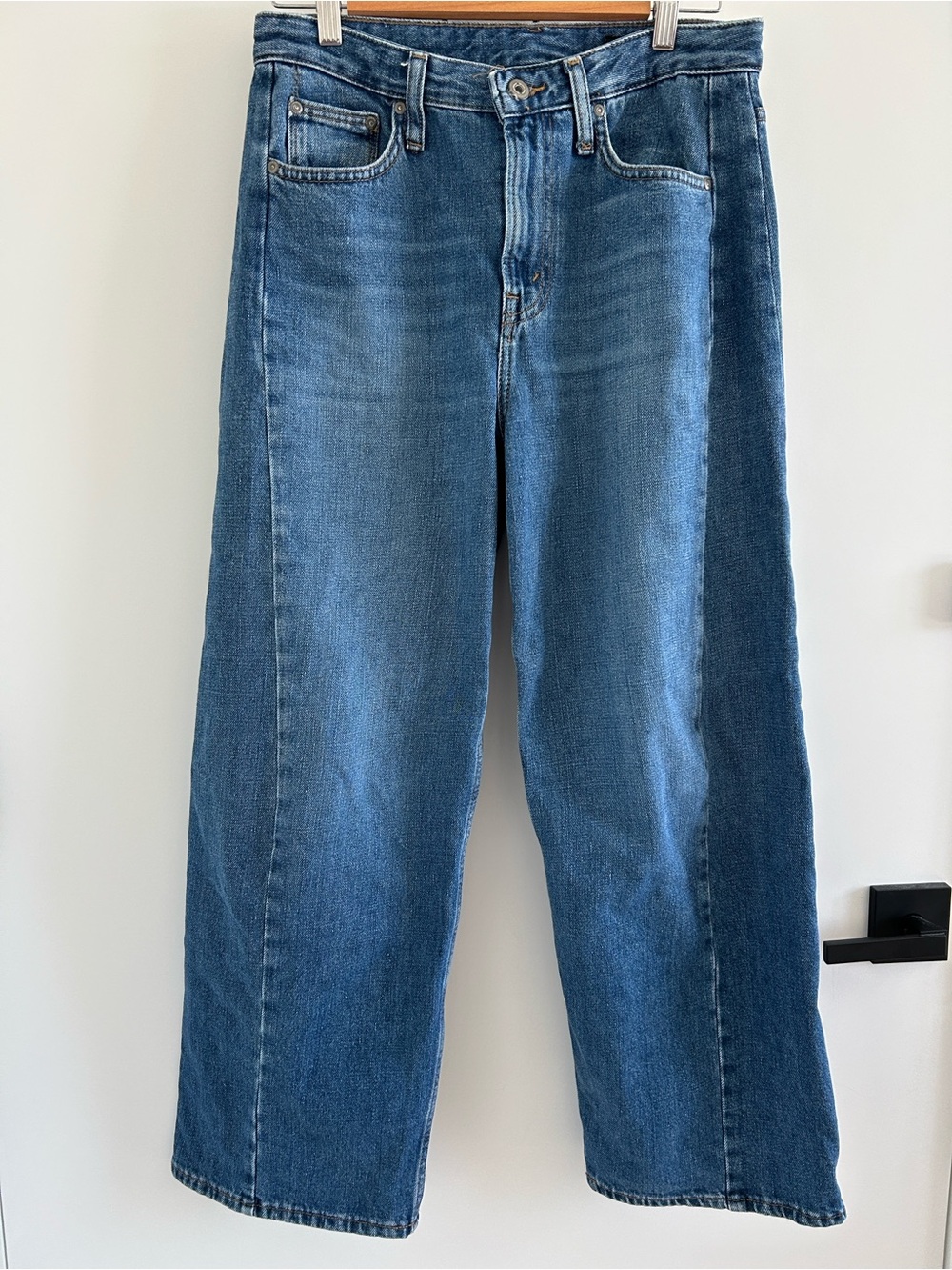 Zara ankle relaxed mid-rise jeans